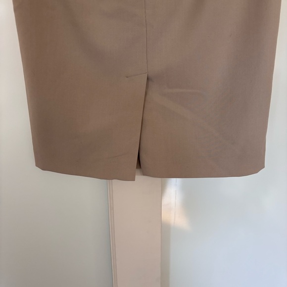 Calvin‎ Klein Invisible Fit Solutions Pencil Skit Size 2 Beige - Picture 5 of 9